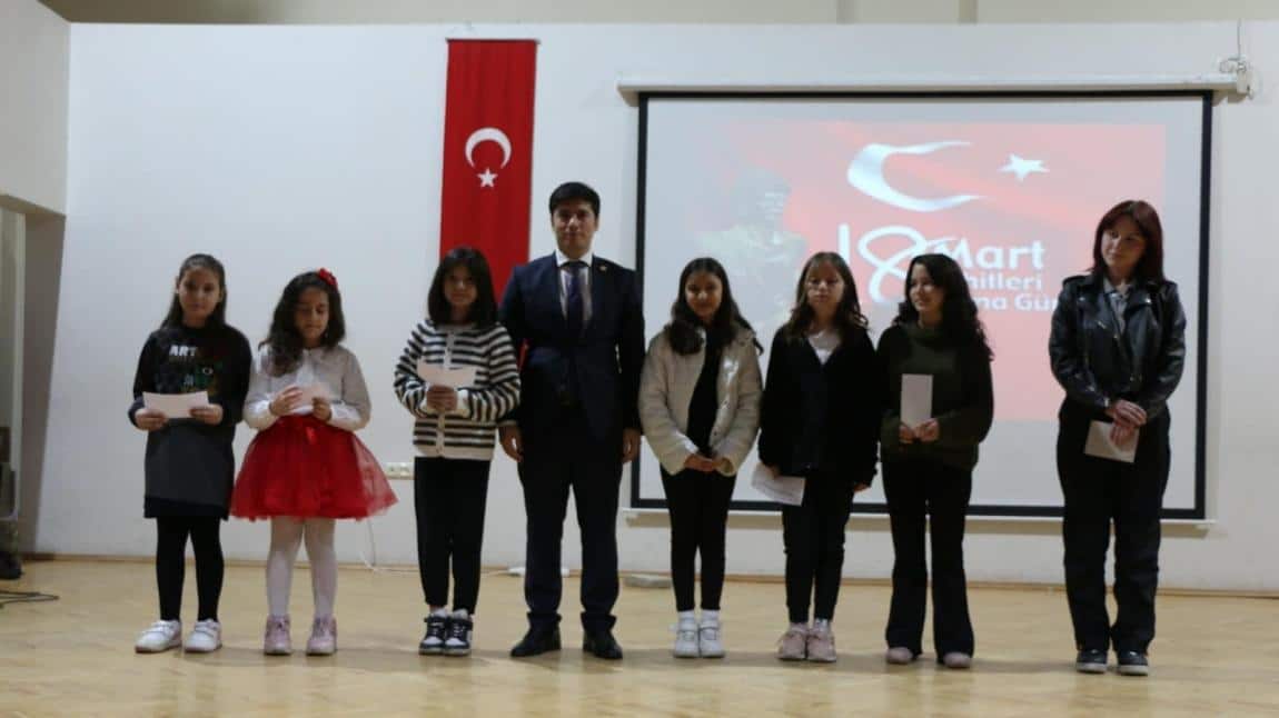 18 Mart Çanakkale Zaferi ve Şehitleri Anma Günü Etkinliklerinde Dereceye Giren Öğrencilerimiz Ödüllerini Aldı.