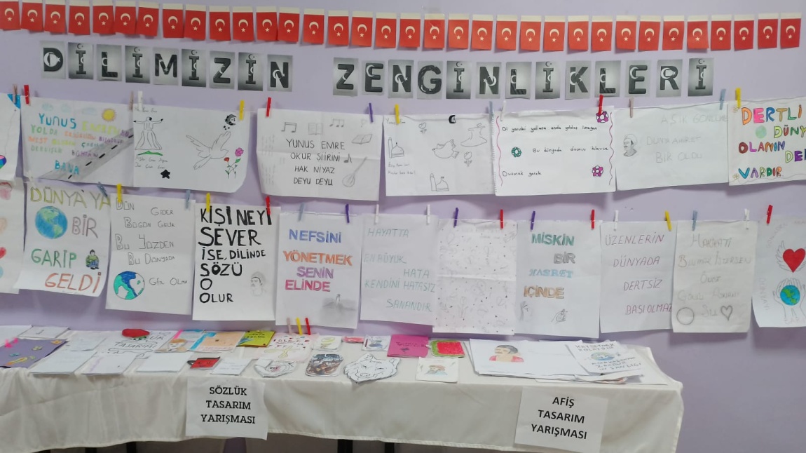 Dilimizin Zenginlikleri Projesi Yunus Emre Temalı Afiş Tasarımı